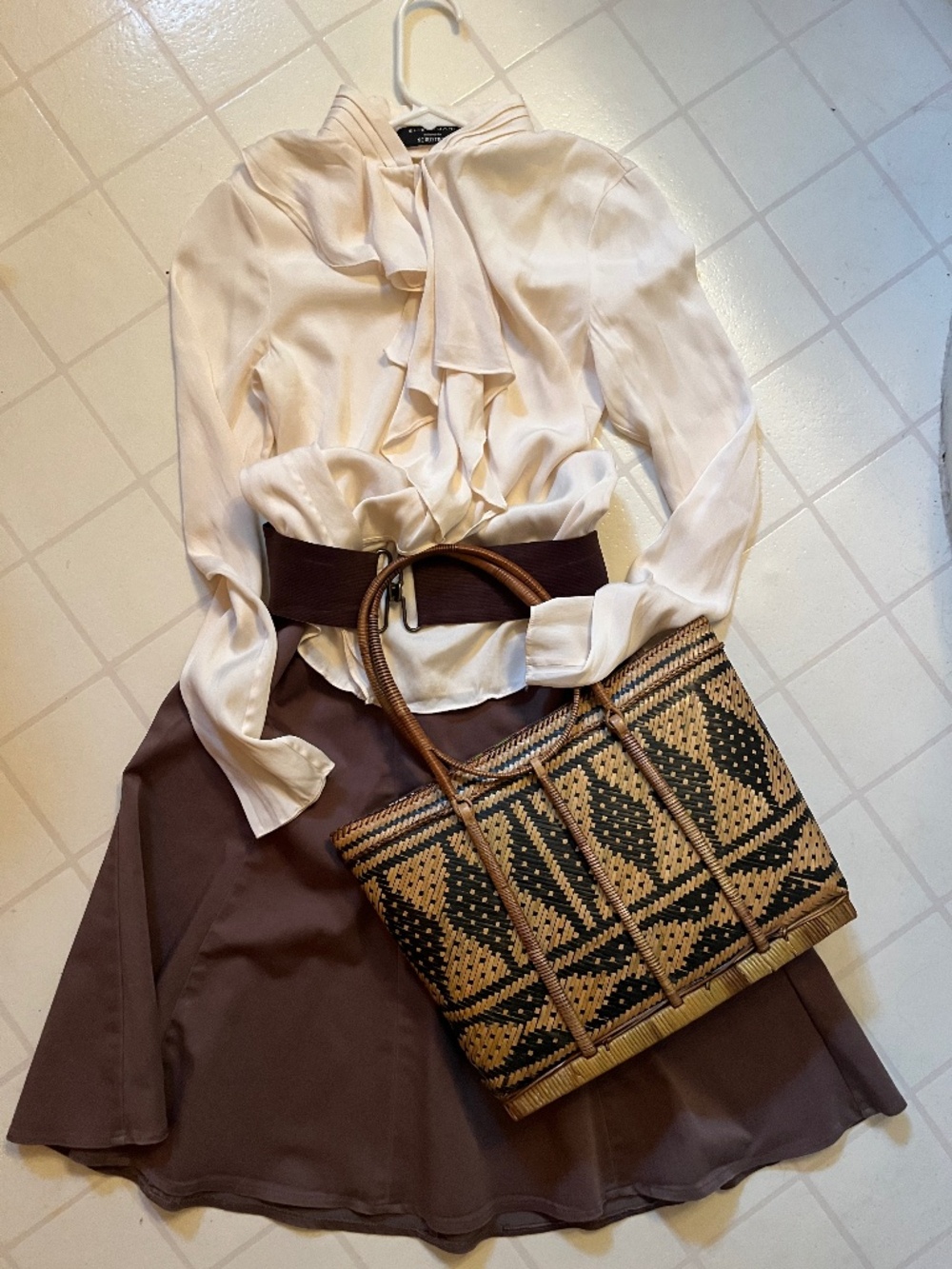 Filipino Vintage Woven Basket Purse with Handles and Zip Closure - Picture 15 of 16